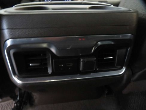 Used 2022 GMC Sierra 1500 Denali w/ Denali Premium Package image 51