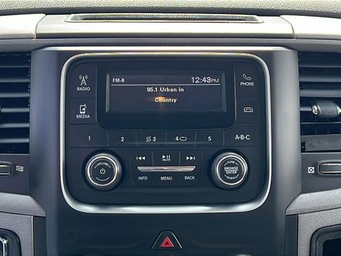 Used 2018 RAM 1500 Tradesman image 21