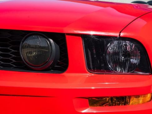 Used 2006 Ford Mustang GT Premium RWD image 41
