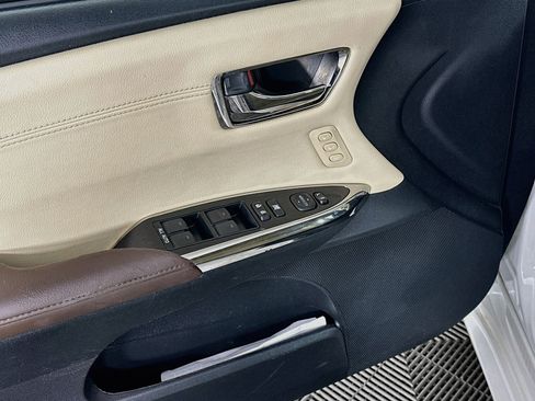 Used 2015 Toyota Avalon XLE Touring FWD image 15