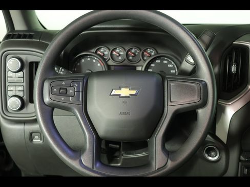 Used 2025 Chevrolet Silverado 2500 Custom w/ Custom Value Package image 23