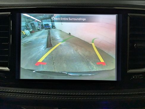 New 2026 Chrysler Pacifica Select image 24