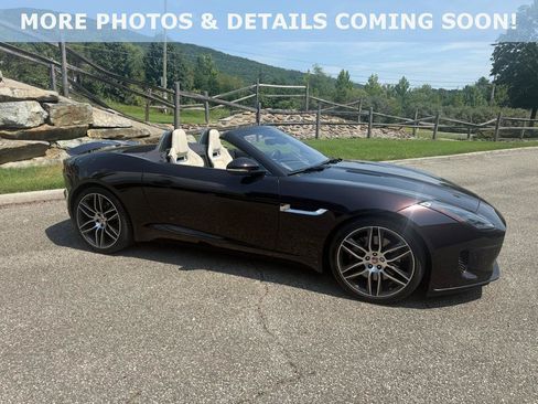 Used 2020 Jaguar F-TYPE Convertible RWD image 4