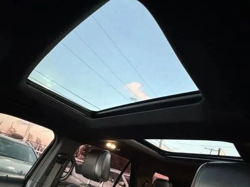 Used 2018 Ford Explorer Limited w/ Equipment Group 301A image 28