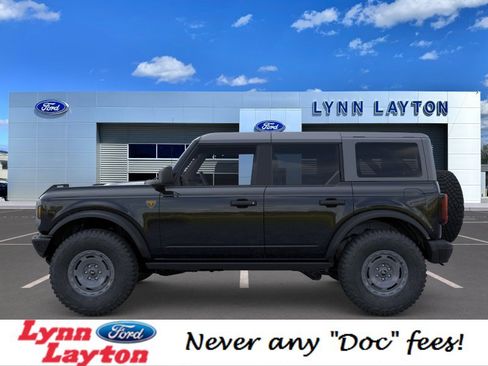 New 2025 Ford Bronco Badlands w/ Sasquatch Package AWD/4WD image 3