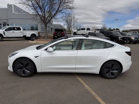 Used 2019 Tesla Model 3 Performance image 2