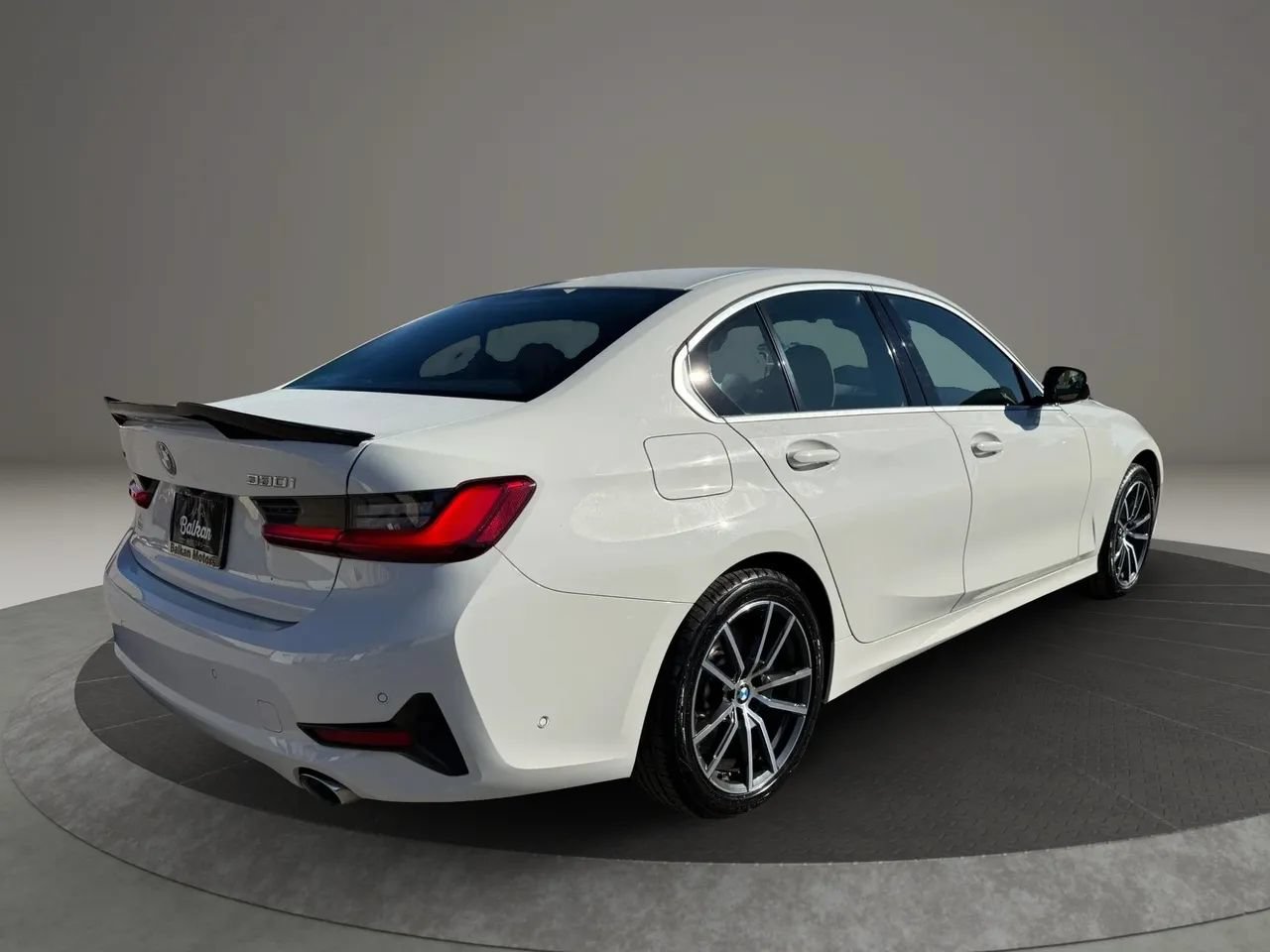Used 2021 BMW 330i xDrive Sedan AWD/4WD image 5