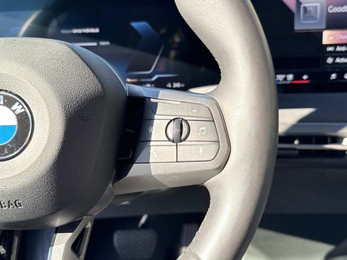 Used 2025 BMW iX xDrive50 w/ Premium Package image 23