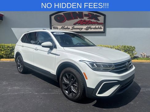 Used 2023 Volkswagen Tiguan SE FWD image 1