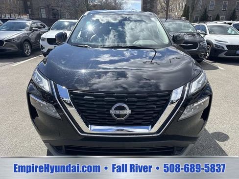 Used 2023 Nissan Rogue SV AWD/4WD image 10