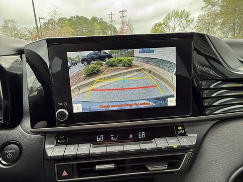 Used 2025 Toyota Camry LE FWD image 22