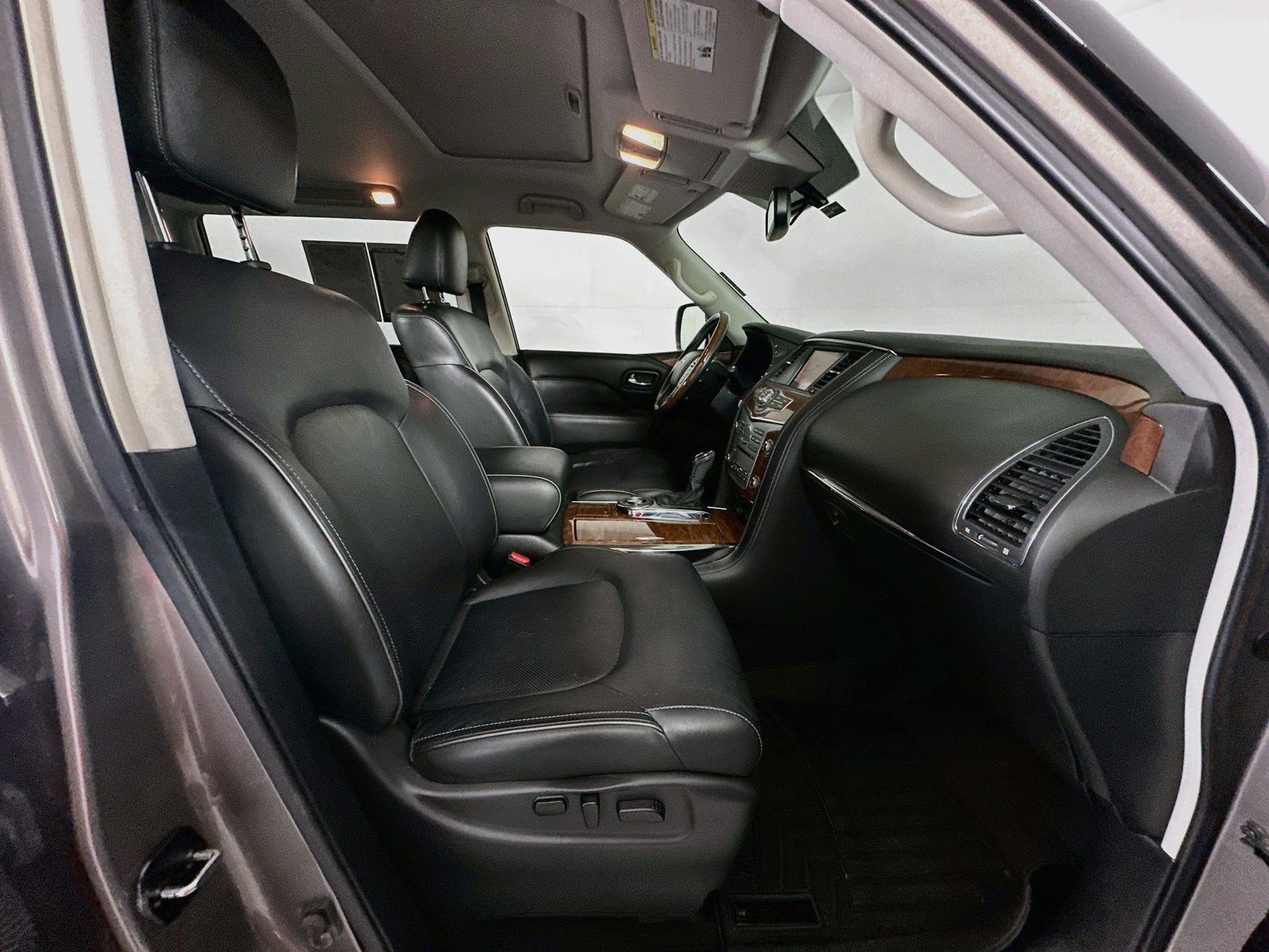 Used 2018 INFINITI QX80 2WD w/ Driver Assistance Package image 27