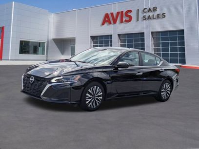 Used 2024 Nissan Altima 2.5 SV