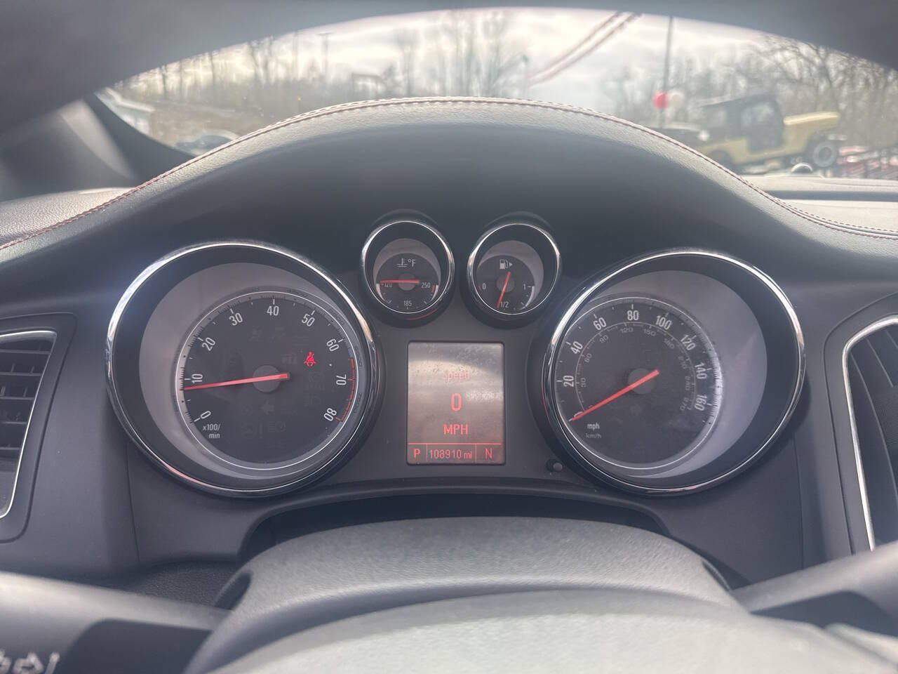 Used 2018 Buick Cascada Sport Touring w/ Dark Effects Package FWD image 33