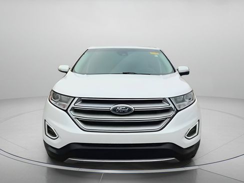 Certified 2018 Ford Edge Titanium w/ Ford Safe & Smart Package image 7