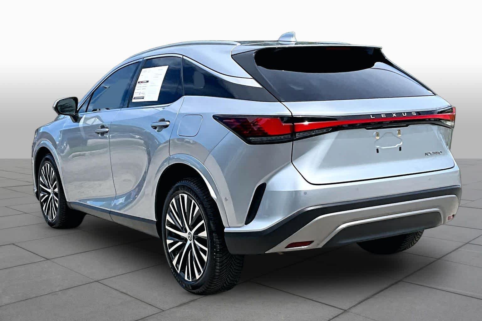 Used 2024 Lexus RX 350 Premium Plus w/ Convenience Package FWD image 12