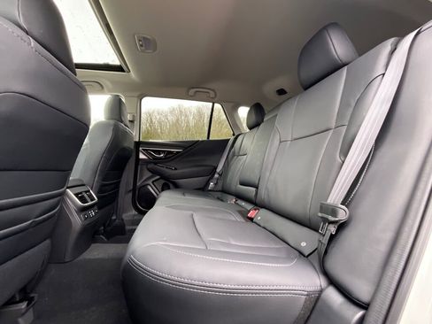 New 2025 Subaru Outback Limited image 13