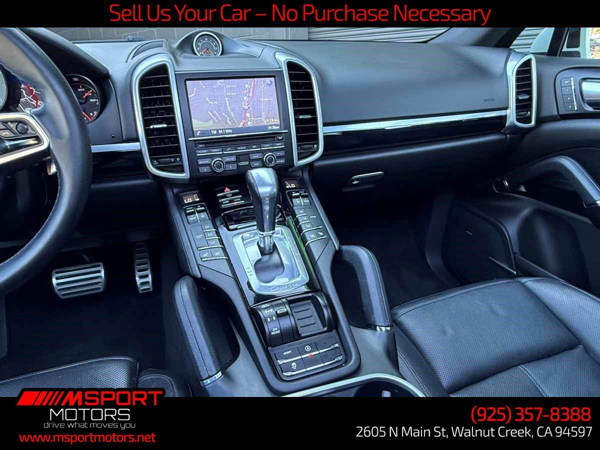 Used 2016 Porsche Cayenne S AWD/4WD image 25