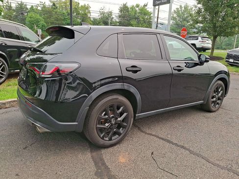Used 2024 Honda HR-V Sport image 4
