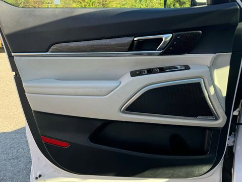 Used 2022 Kia Telluride SX w/ Nightfall Edition Package image 10