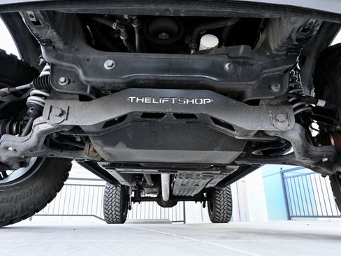 Used 2022 Ford F150 Platinum w/ FX4 Off-Road Package AWD/4WD image 48