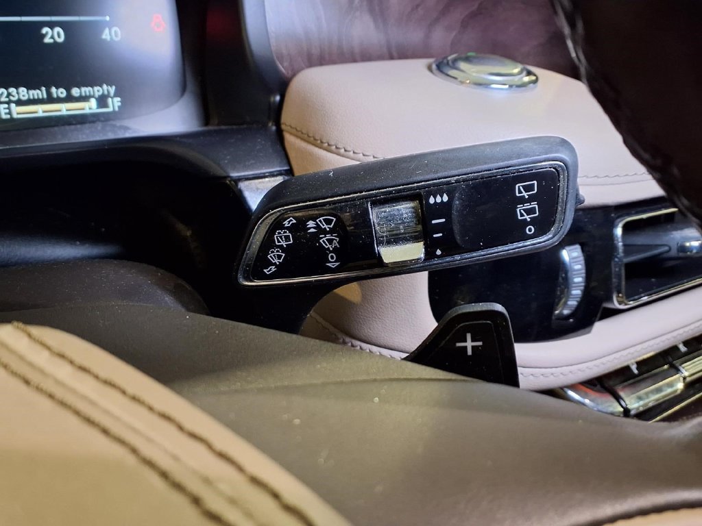 Used 2022 Lincoln Aviator Reserve w/ Equipment Group 201A RWD image 14