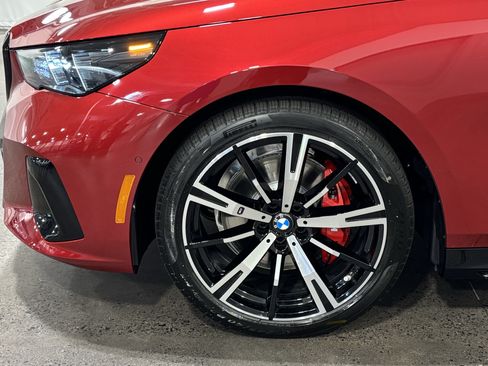 New 2027 BMW 530i xDrive w/ M Sport Package AWD/4WD image 10