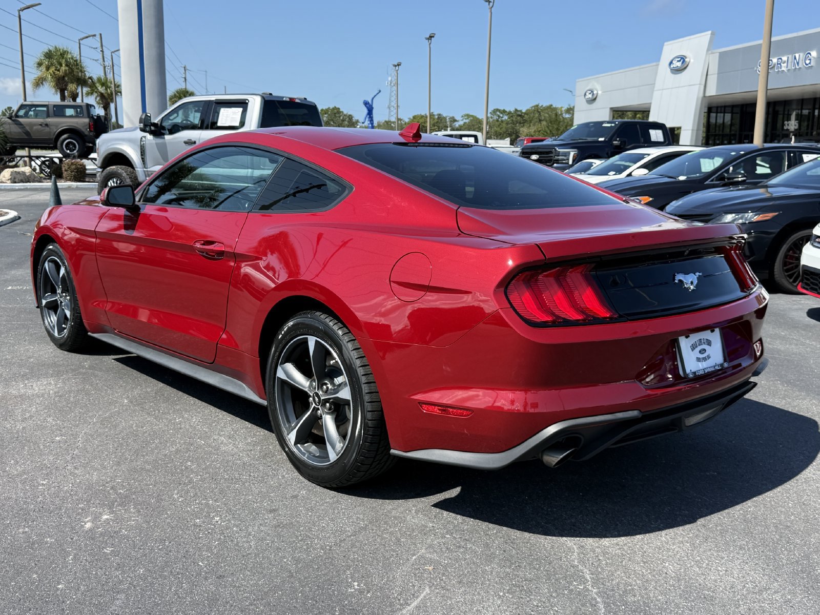 Used 2023 Ford Mustang Coupe RWD image 7