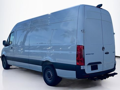 New 2025 Mercedes-Benz Sprinter 2500 image 7