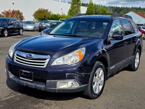 Used 2012 Subaru Outback 2.5i Premium w/ All-Weather Pkg AWD/4WD image 4