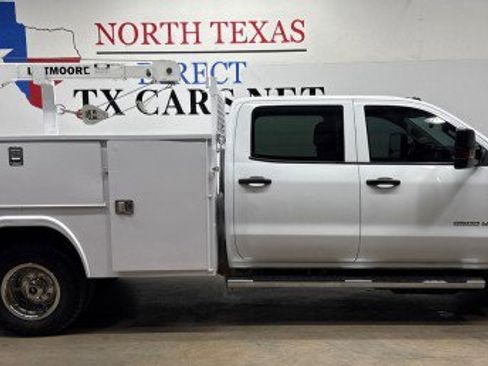 Used 2019 GMC Sierra 3500 4x4 Diesel Dually 3200lb AutoC w/ Sierra Convenience Package image 3