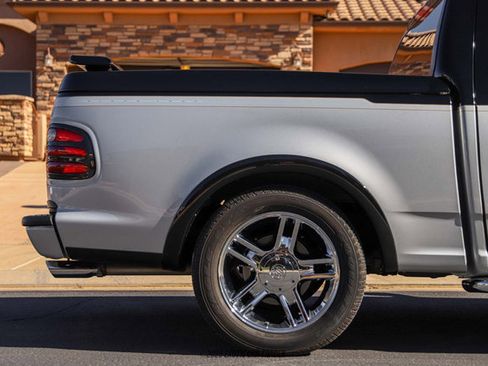 Used 2003 Ford F150 Harley-Davidson image 10