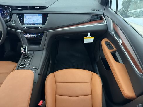 New 2026 Cadillac XT5 Premium Luxury FWD image 27