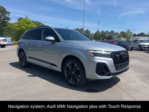 Used 2025 Audi Q7 3.0T Premium Plus w/ Premium Plus Package AWD/4WD image 3
