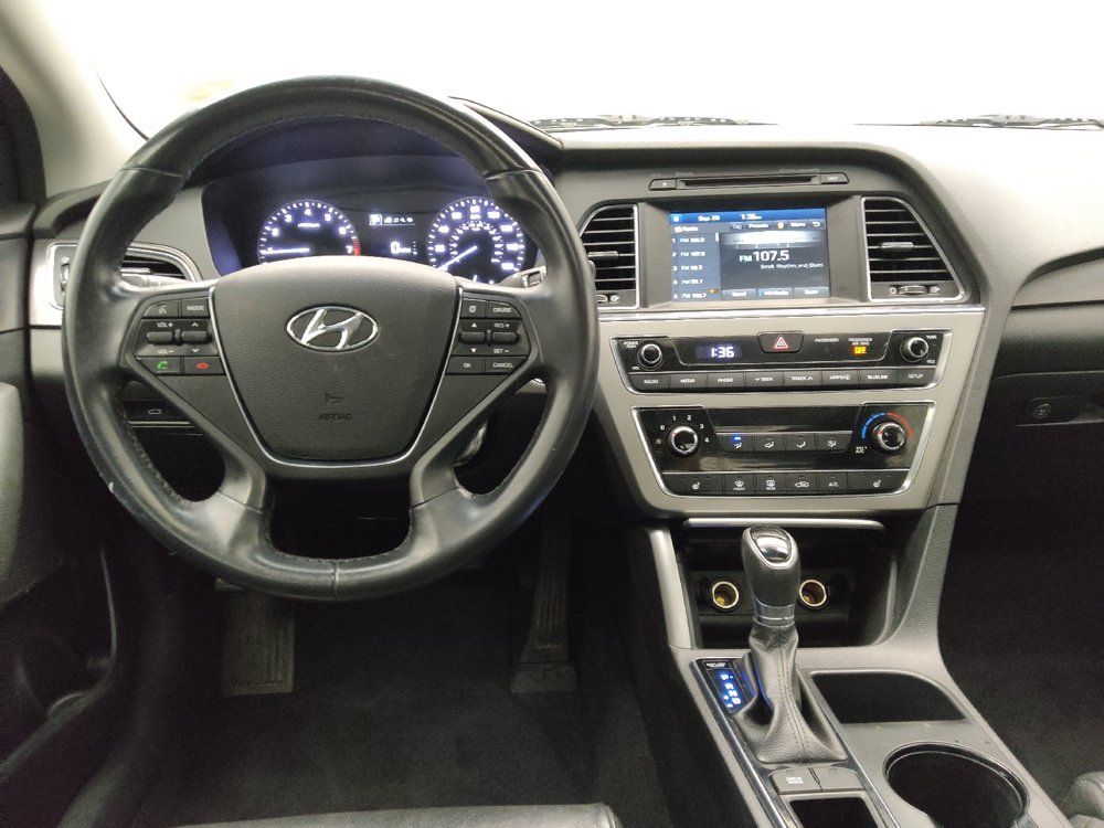 Used 2017 Hyundai Sonata Sport w/ Value Edition Package 02 FWD image 22