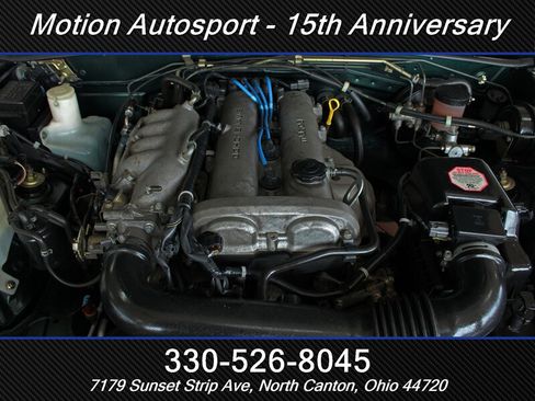 Used 1999 MAZDA MX-5 Miata RWD image 17
