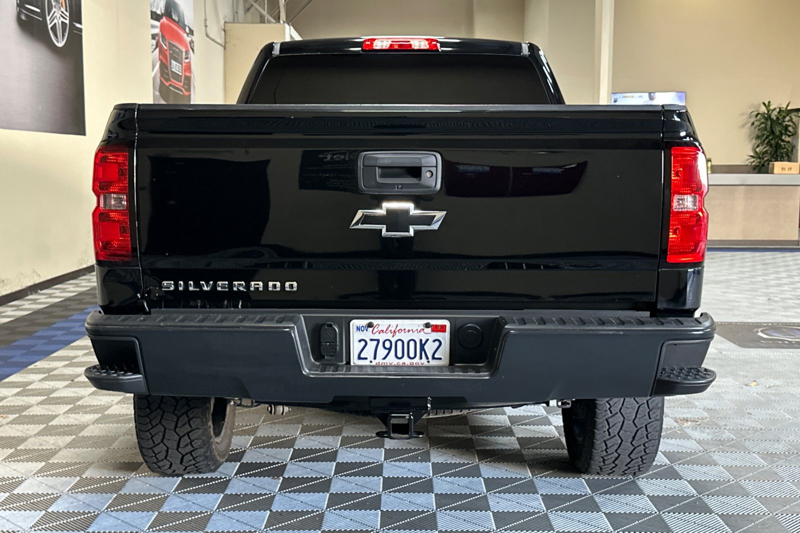 Used 2017 Chevrolet Silverado 1500 W/T w/ Black Out Edition RWD image 5