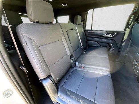 Used 2023 Chevrolet Suburban LS image 29