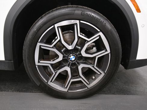 Used 2026 BMW X2 xDrive28i AWD/4WD image 32