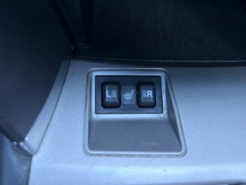 Used 2010 Toyota Camry SE image 37