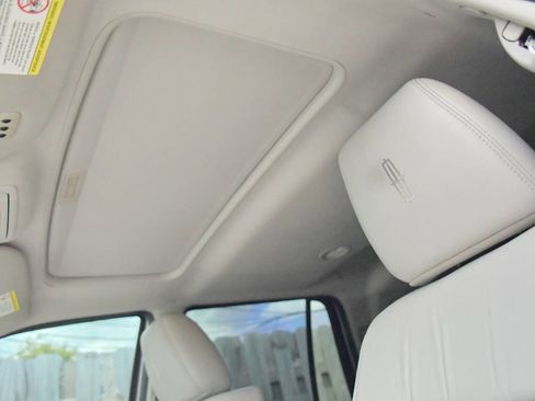 Used 2014 Lincoln Navigator 2WD image 27