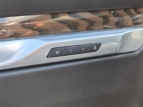 Certified 2025 Cadillac Escalade Sport Platinum image 25