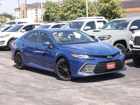 Used 2024 Toyota Camry LE w/ Convenience Package FWD image 2