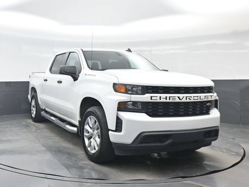 Used 2022 Chevrolet Silverado 1500 Custom AWD/4WD image 9