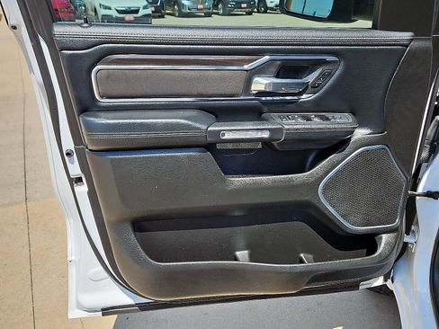 Used 2025 RAM 1500 Laramie image 13