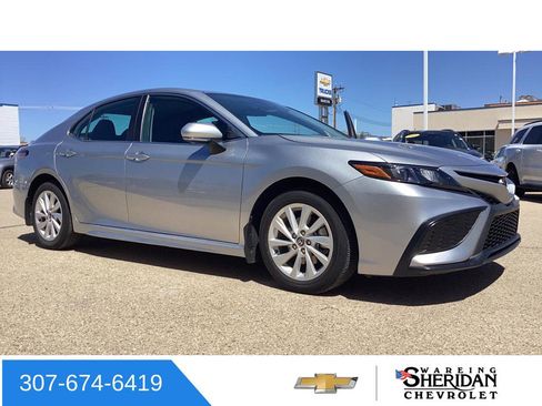 Used 2022 Toyota Camry SE FWD image 29