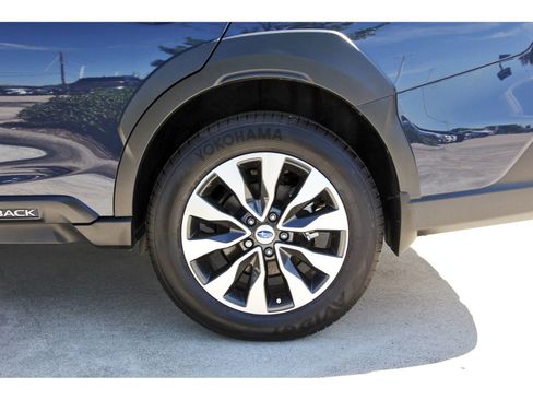 Used 2025 Subaru Outback Limited image 31