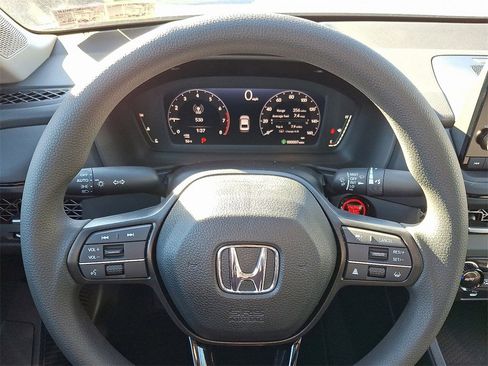 New 2025 Honda Accord SE image 11