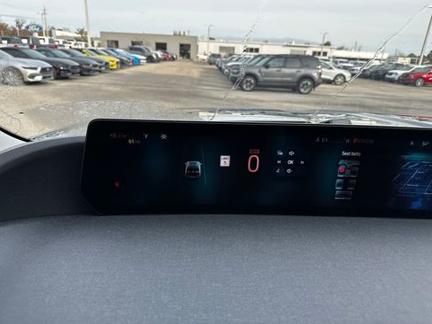 New 2026 Ford Expedition Active image 67