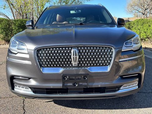 Used 2020 Lincoln Aviator Reserve w/ Equipment Group 202A image 4